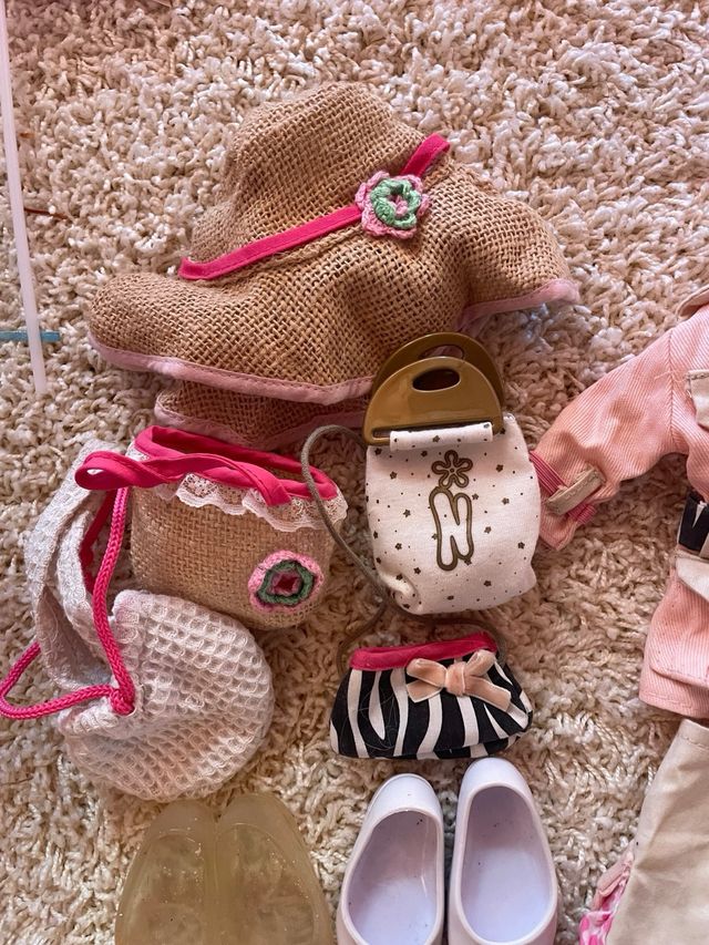 Abiti e Accessori per Bambola Nancy