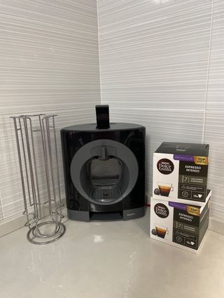 Cafetera Nescafé Dolce Gusto Krups Negra