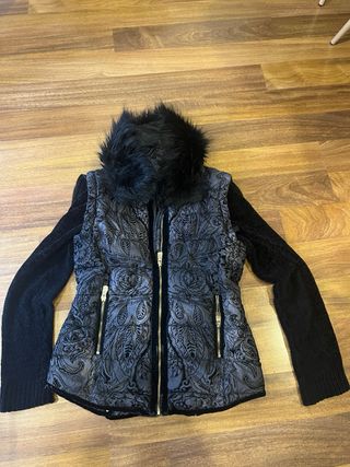 jaqueta/ Chaleco Desigual Talla S.