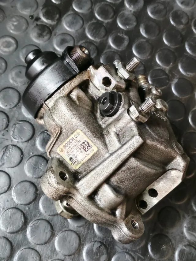 Bomba Inyección Bosch 0445010526 VW Audi