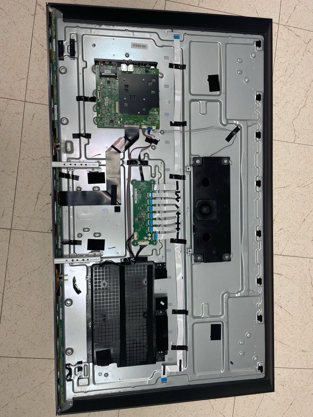 TCL 65Q9B TV - Repuestos