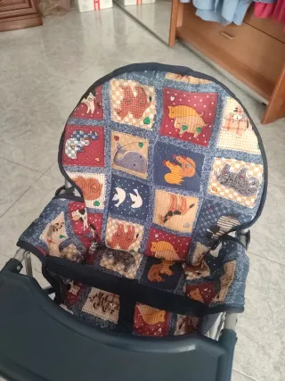 Seggiolino da tavolo per bambole