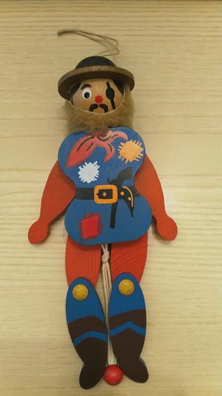 Marionetta in legno sceriffo tiracorda Famo