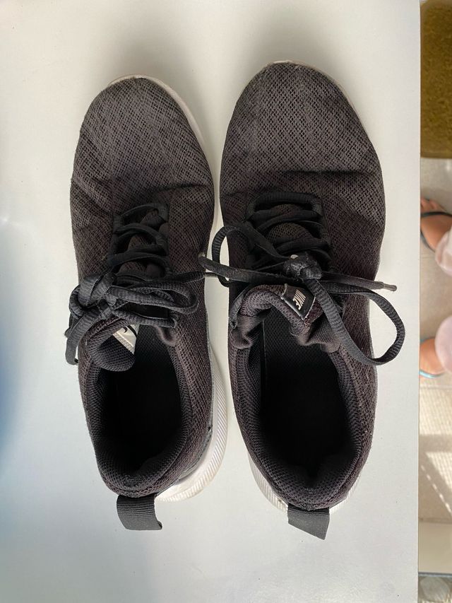 Deportivas Nike Negras