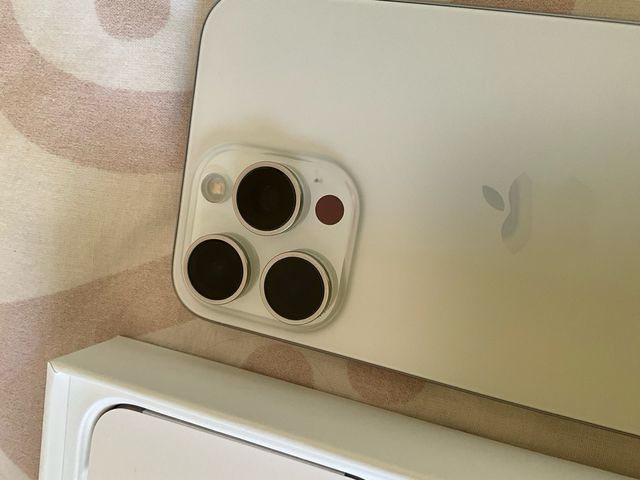 iPhone 15 Pro Max 256GB Blanco