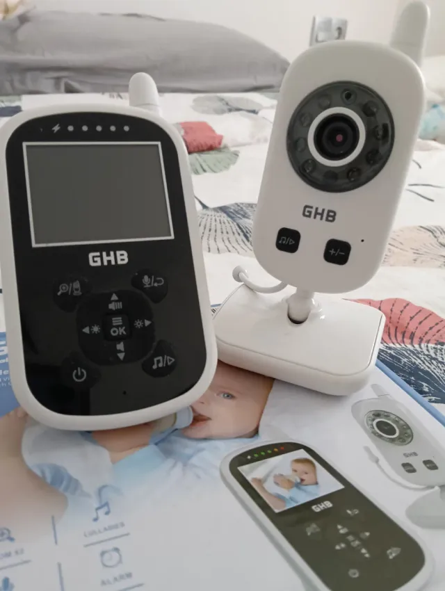 Vigilabebés GHB UU24 con Cámara