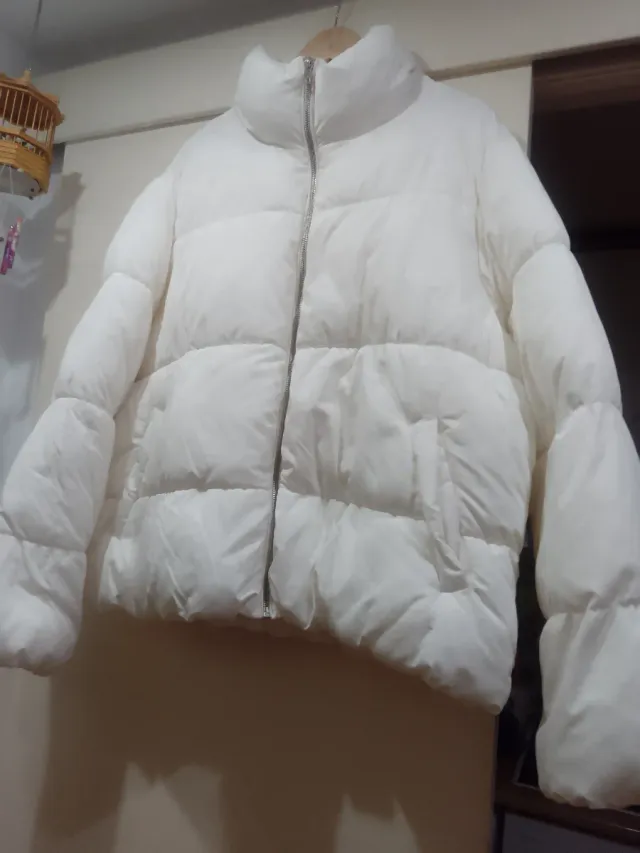 Abrigo acolchado blanco
