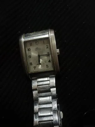 Reloj Lotus para restaurar