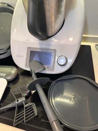 Thermomix TM5 con accesorios