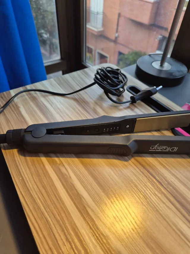 Plancha de pelo Keractiv Titanium Pro