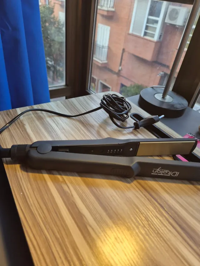 Plancha de pelo Keractiv Titanium Pro