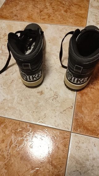 Tenis Nike Dunk High Negros/Grises