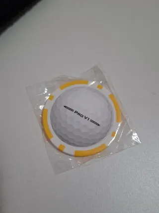 Toalla Golf Malbon con Mosquetón