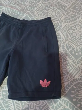 Pantalón corto marca adidas hombre