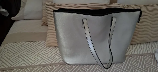 Bolso tote plateado
