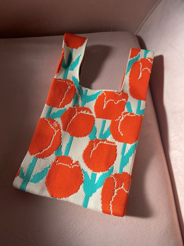 Bolso de mano nuevo estampado tulipanes