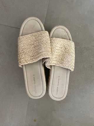 Sandalias Pull and Bear plataforma esparto