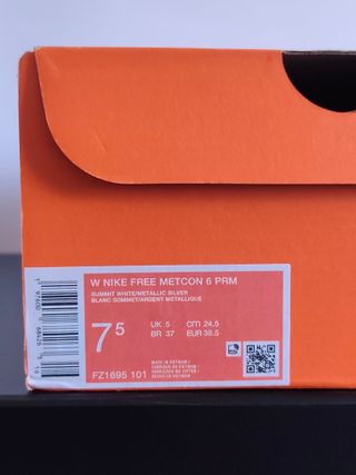 T38.5 - Nike Free Metcon 6 PRM - summit white