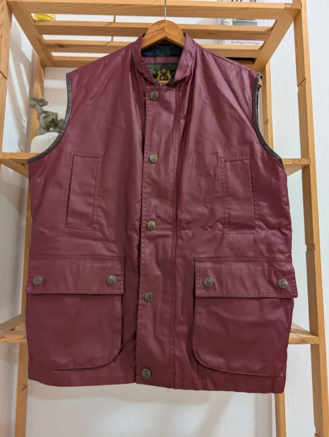 Waxed Gilet Vest, Burgundy, British Country Style