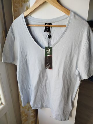 Camiseta Sergio Tacchini Talle M.