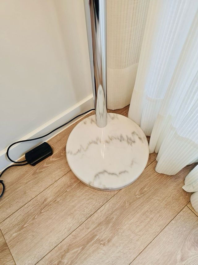 Lámpara de pie 5 brazos ajustables