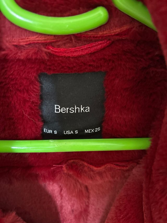 Cazadora Biker Bershka Roja Forro Pelo