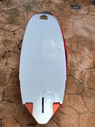 Vendo Tabla windsurf Starboard Isonic 107 2011