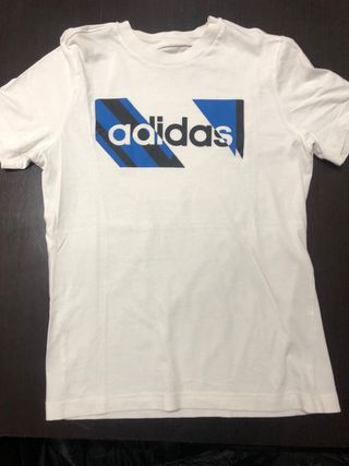 Camiseta Adidas Blanca Logo Azul y Negro