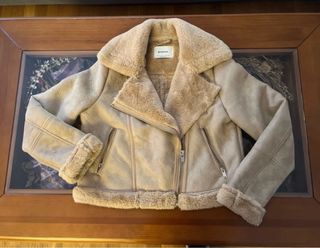 Cazadora Stradivarius Beige Talla M