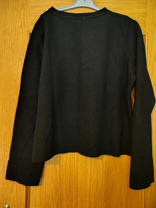 Jersey Zara bordado flores, talla 18