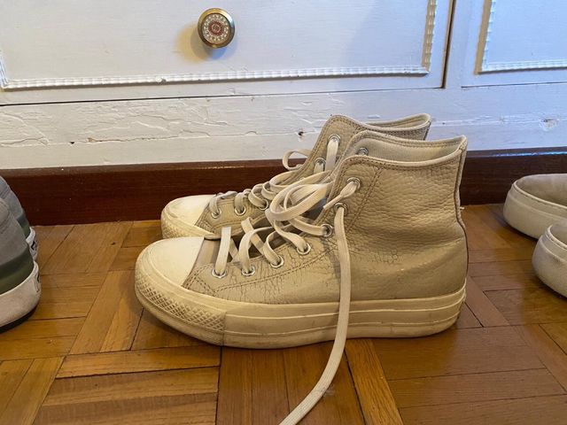 Lote 5 pares zapatillas deportivas y botas T.39