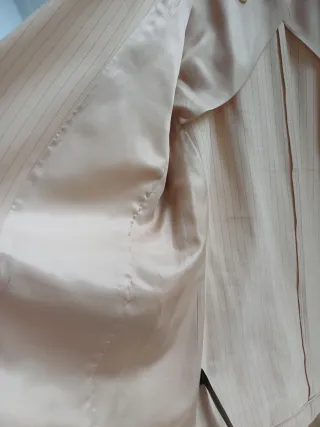 Americana Mango Raya Diplomática