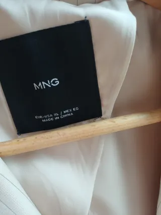 Americana Mango Raya Diplomática