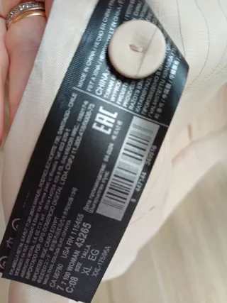 Americana Mango Raya Diplomática