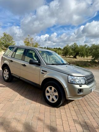 Land Rover Freelander 2