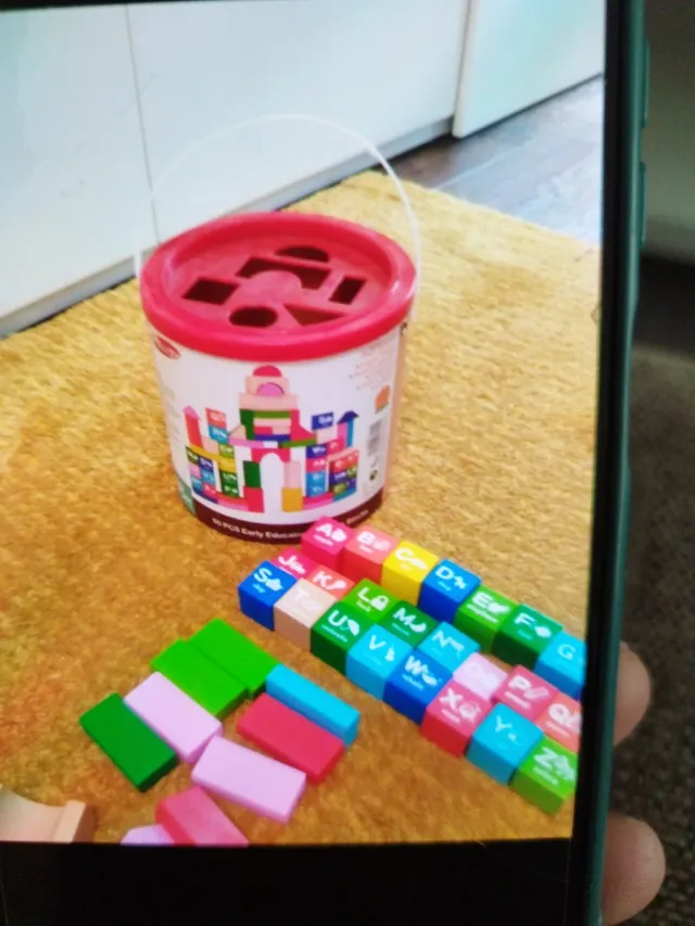 Juegos de construcción de madera con letras