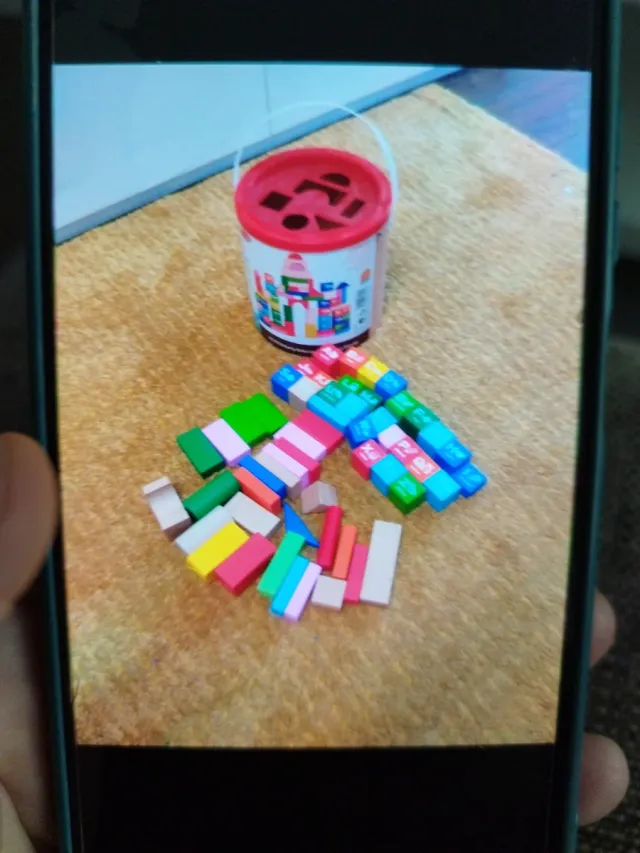 Juegos de construcción de madera con letras