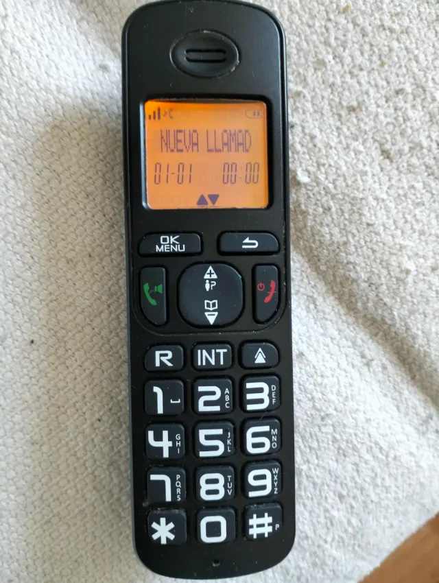 Teléfono fijo inalámbrico INVES negro