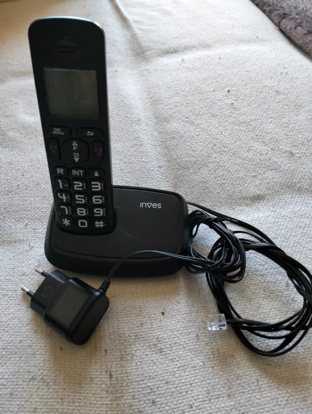 Teléfono fijo inalámbrico INVES negro