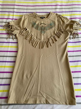 Vestido beige con flecos y águila dw libertad