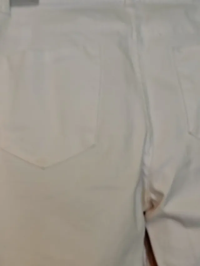 Pantalón Kiabi blanco