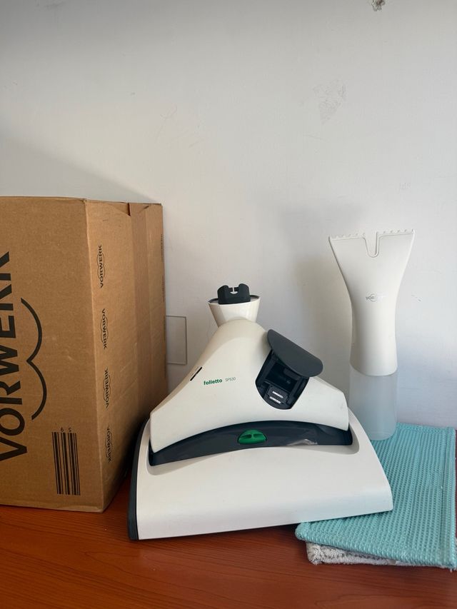Folletto SP530 + panno e dosatore originale