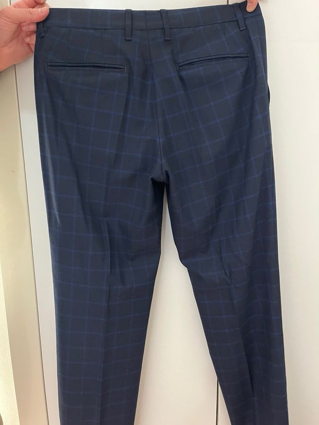 Traje azul marino cuadros hombre