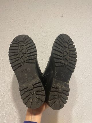 Botas Geox negras con cordones