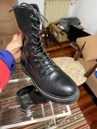 Botas Geox negras con cordones