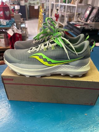 Scarpe Saucony da trail running grigie e verdi