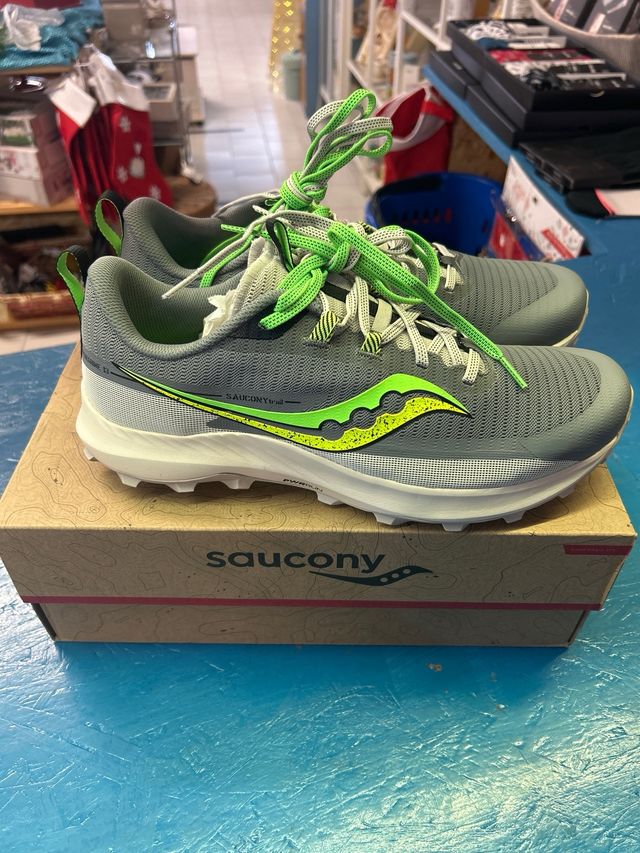 Scarpe Saucony da trail running grigie e verdi