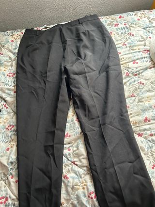 Pantalón de traje  negro talla 44