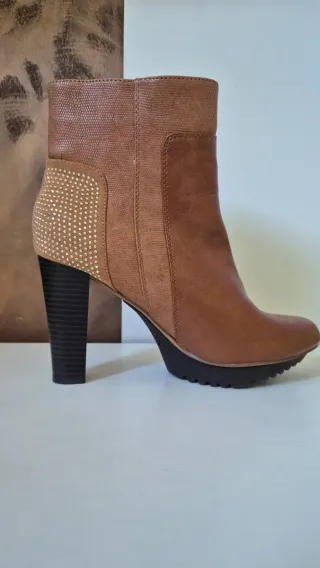 Botines nuevos marrones