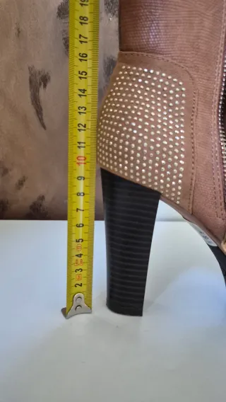 Botines nuevos marrones